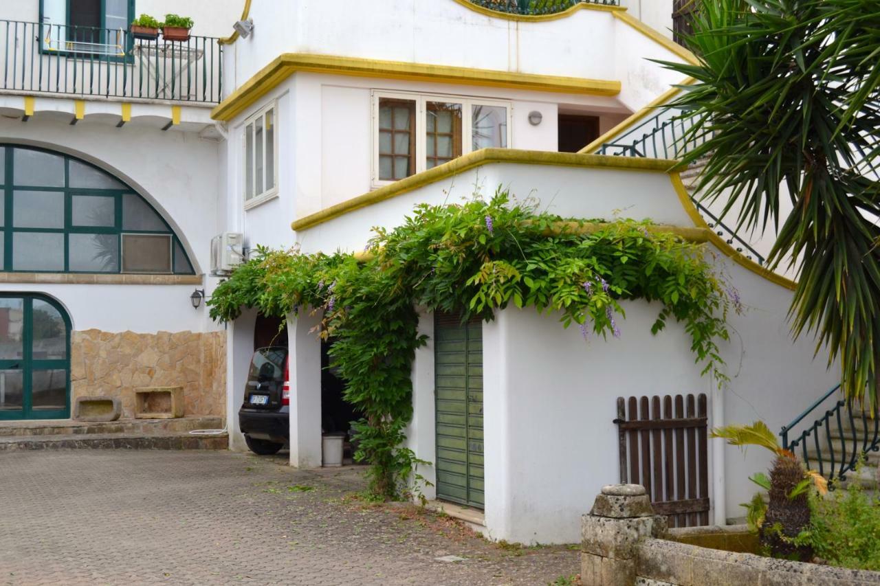 Casa Vacanza Gico' Villa Alezio Exterior photo